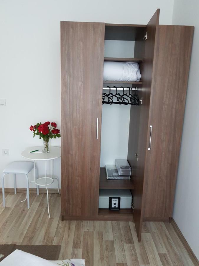 Apartmani Hrsak 크라피나 외부 사진