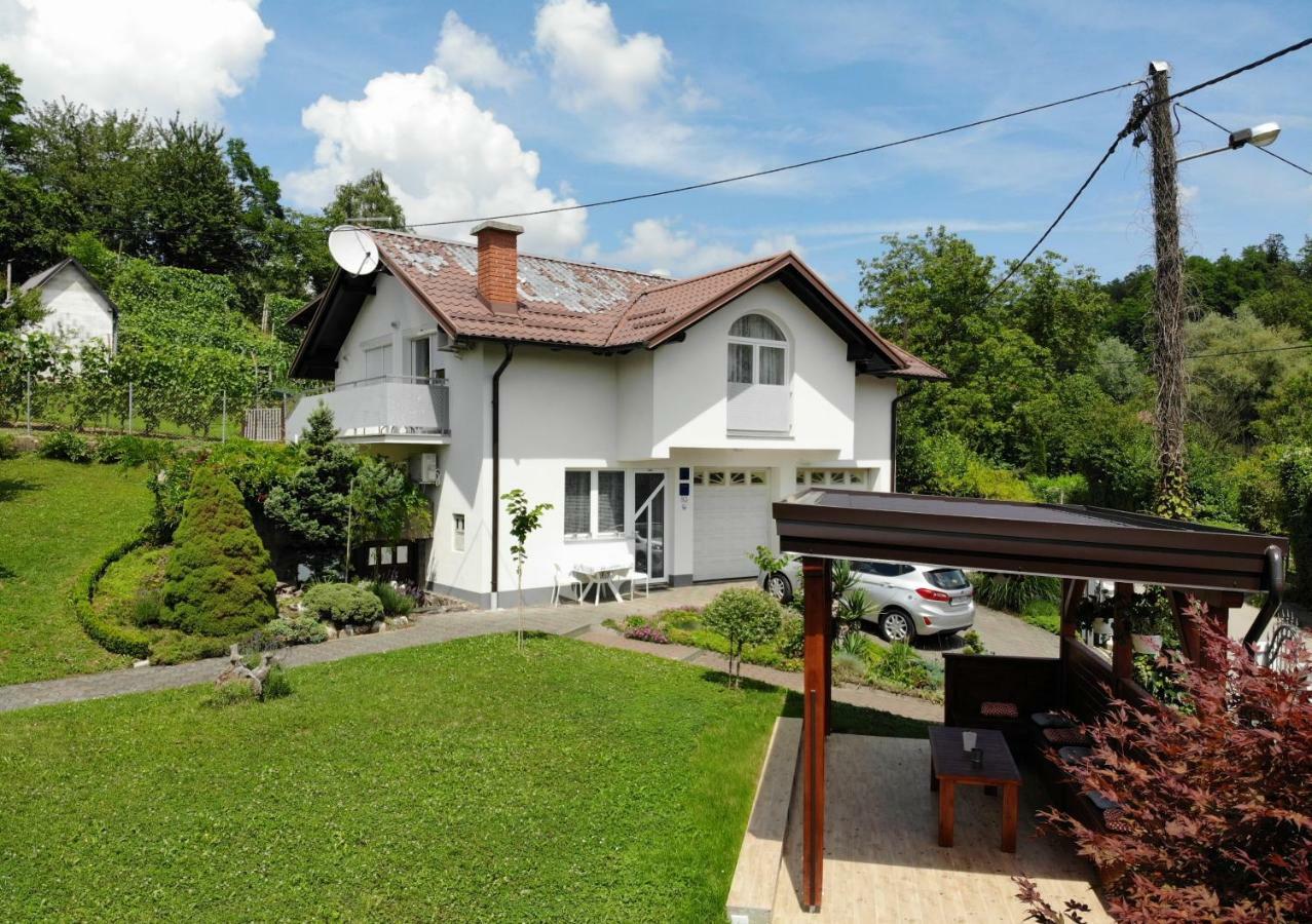 Apartmani Hrsak 크라피나 외부 사진